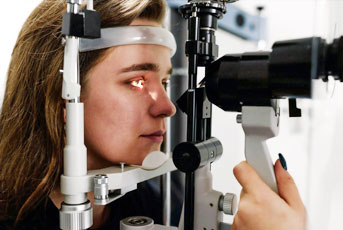 lasik-consultation-in-brampton-opt